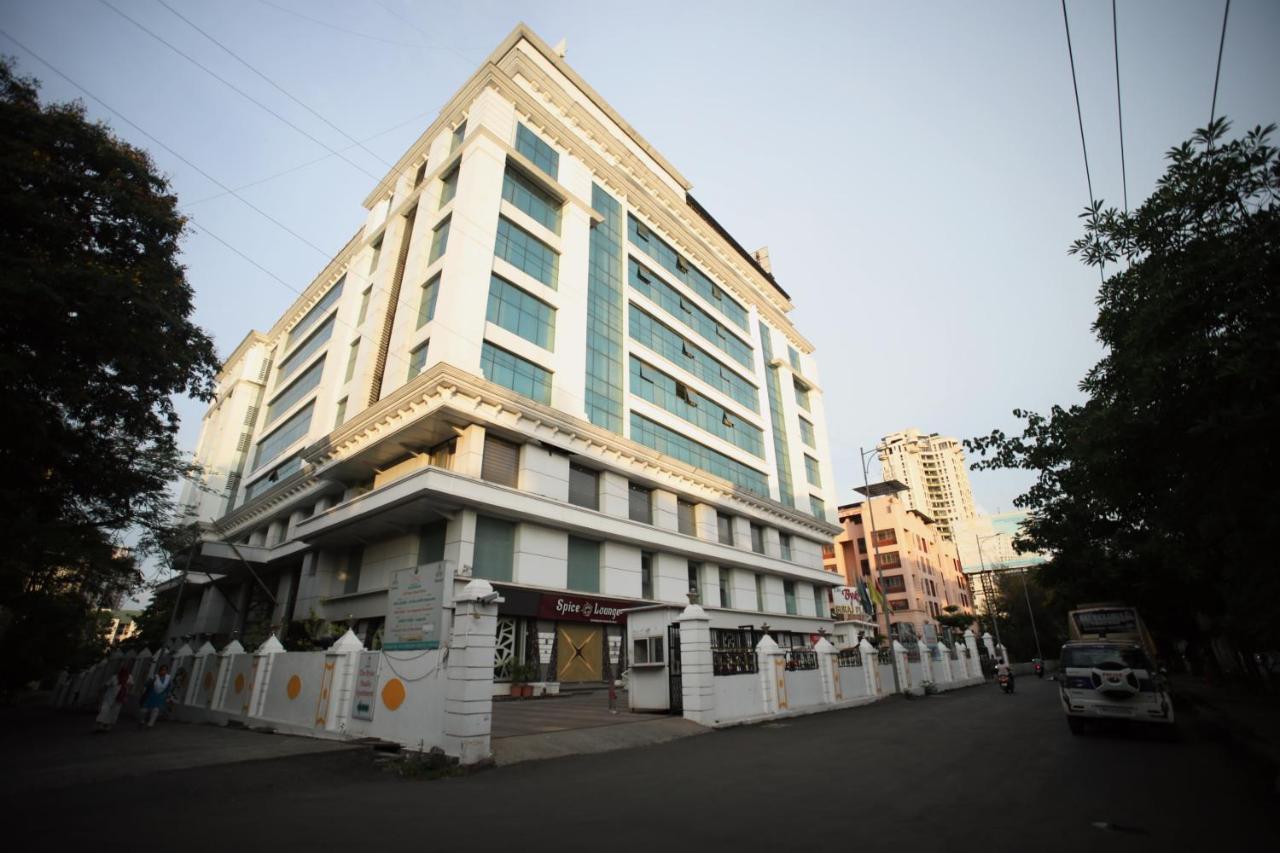 The Byke Suraj Plaza Pure Veg, Thána Kültér fotó